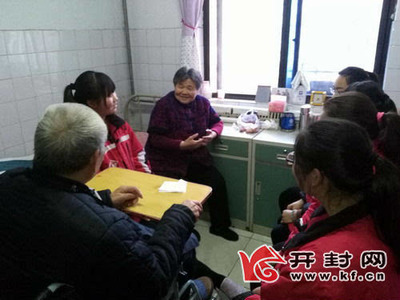 傳承雷鋒精神，唱響青年之聲——新時(shí)代青年在養(yǎng)老服務(wù)中的責(zé)任與擔(dān)當(dāng)